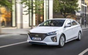 Hunydai Ioniq Plug-In Hybrid