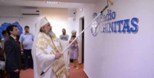 preafericitul-parinte-daniel-sfinteste-noul-sediu-trinitas