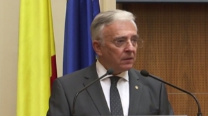 mugur isarescu