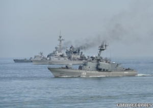 nave de razboi la marea neagra