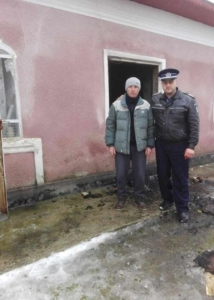 politist si satean