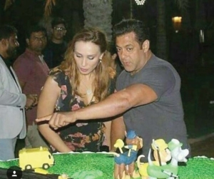 Iulia Vantur si Salman Khan
