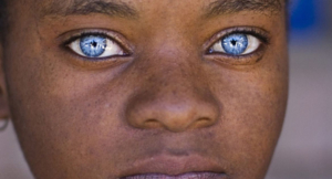ochi-albastri-genetica-comun-1-1170x630